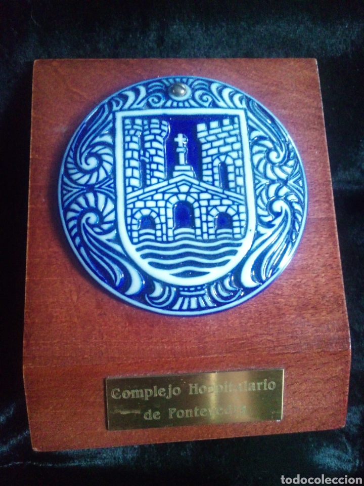 Antig&uuml;edades: Escudo Pontevedra Sargadelos - Foto 2