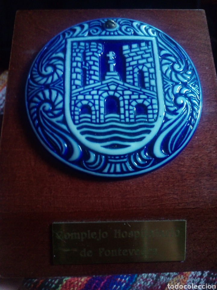 Antig&uuml;edades: Escudo Pontevedra Sargadelos - Foto 5