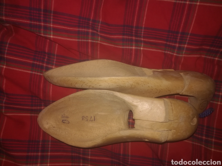 Antig&uuml;edades: Hormas de zapatos de N 40 - Foto 3