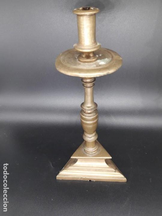 Antig&uuml;edades: Pareja candeleros barrocos - Foto 2
