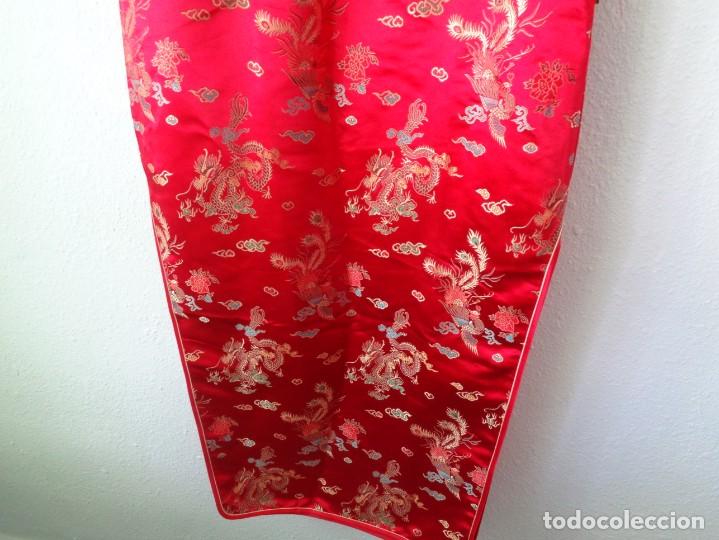 Antig&uuml;edades: BONITO KIMONO EN SEDA BROCADA COLO ROJO - Foto 14