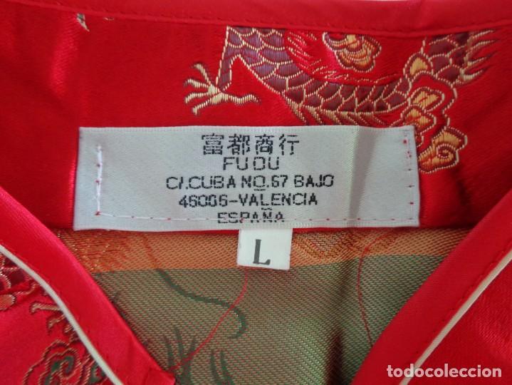 Antig&uuml;edades: BONITO KIMONO EN SEDA BROCADA COLO ROJO - Foto 15