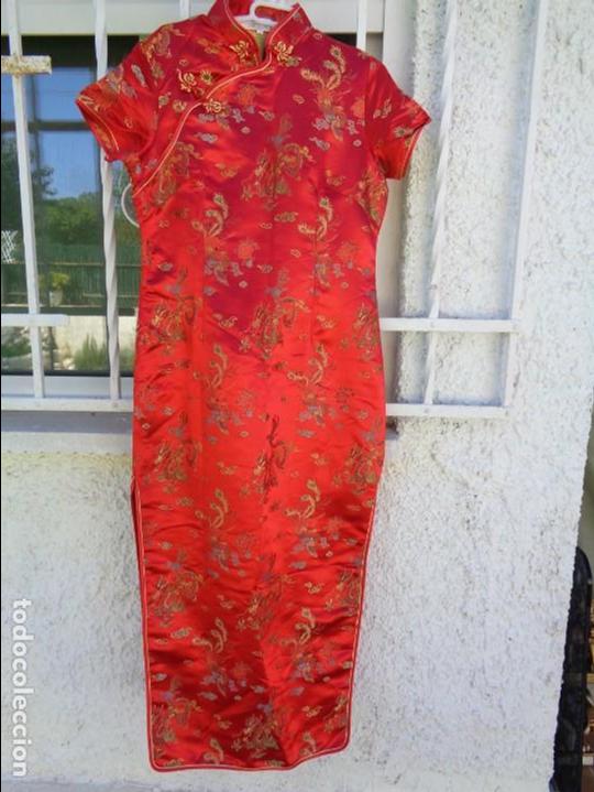 Antig&uuml;edades: BONITO KIMONO EN SEDA BROCADA COLO ROJO - Foto 1