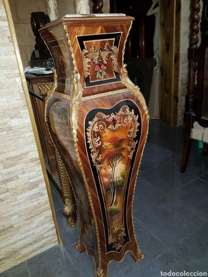 Antig&uuml;edades: Peana Luis XV - Foto 1