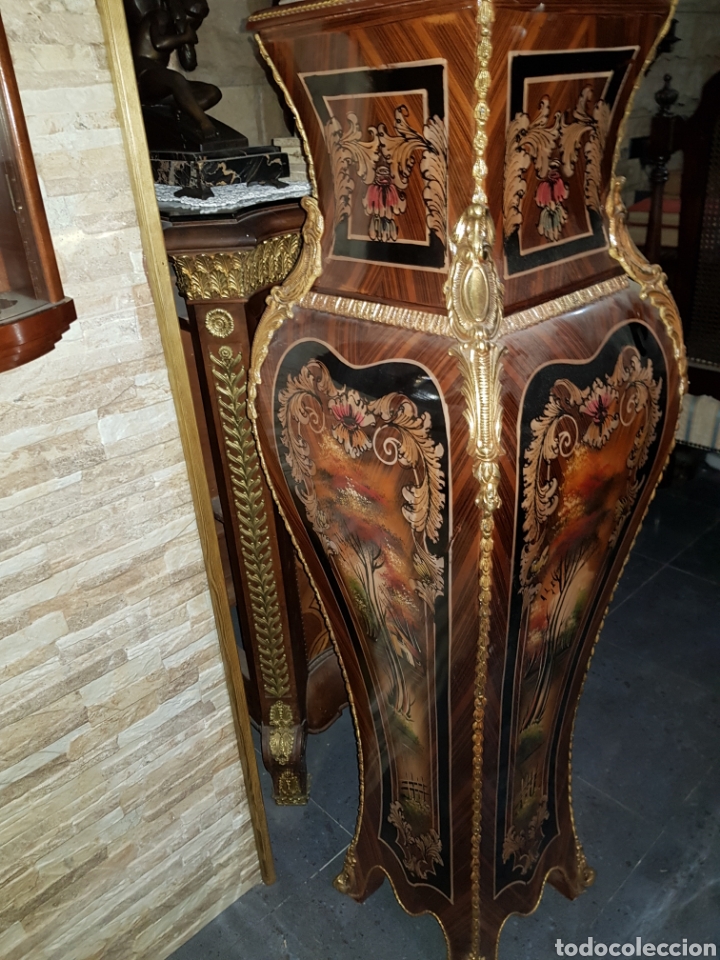 Antig&uuml;edades: Peana Luis XV - Foto 2