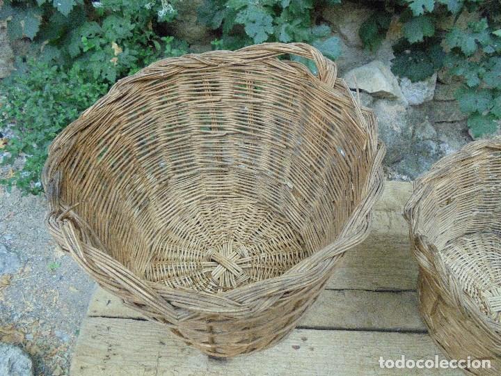 Antig&uuml;edades: LOTE 3 CESTAS DE MIMBRE - CESTOS DE ENEA - Foto 2