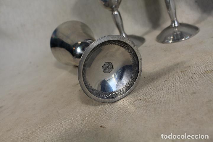 Antig&uuml;edades: 4 copas plateadas - Foto 4
