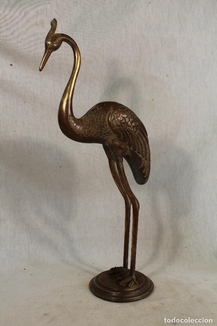 Antig&uuml;edades: ave grulla en bronce - Foto 1