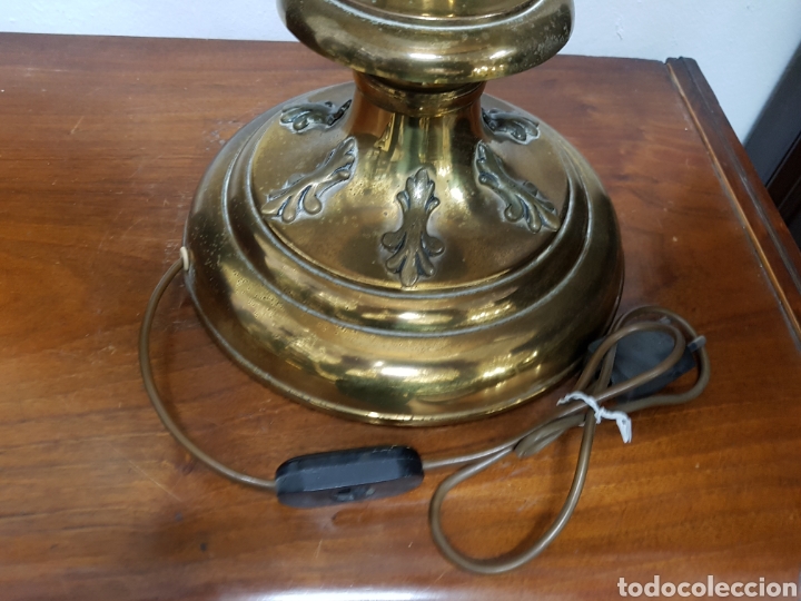 Antig&uuml;edades: L&aacute;mpara pie de lat&oacute;n Vintage - Foto 4