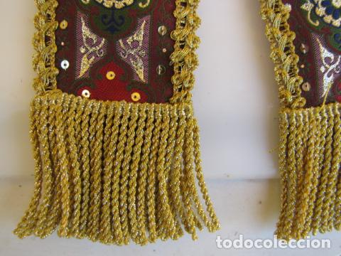 Antig&uuml;edades: Cinturilla o c&iacute;ngulo para Virgen. Seda e hilo de oro - Foto 5