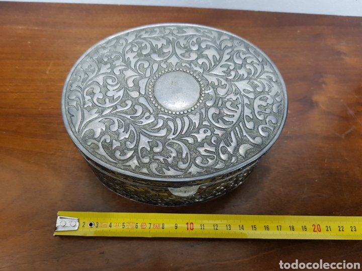 Antig&uuml;edades: Joyero metal vintage