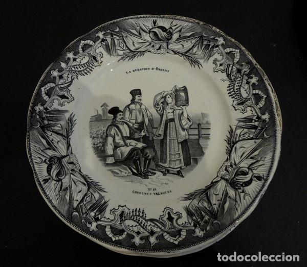 Antig&uuml;edades: Juego de 9 platos del s. XIX - Foto 6