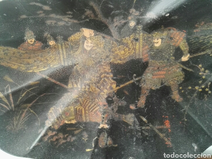 Antig&uuml;edades: Bandeja de madera Lacada con forma de concha. China - Foto 6
