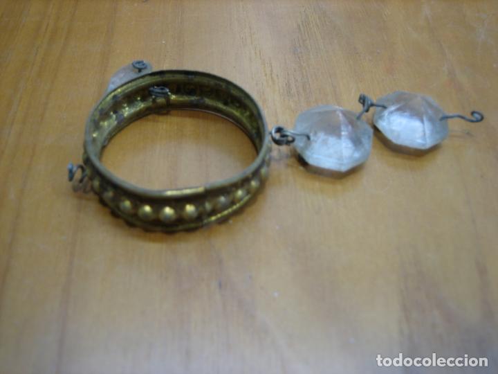 Oggetti Antichi: Antiguo aro para brazo de lampara de cristal antigua