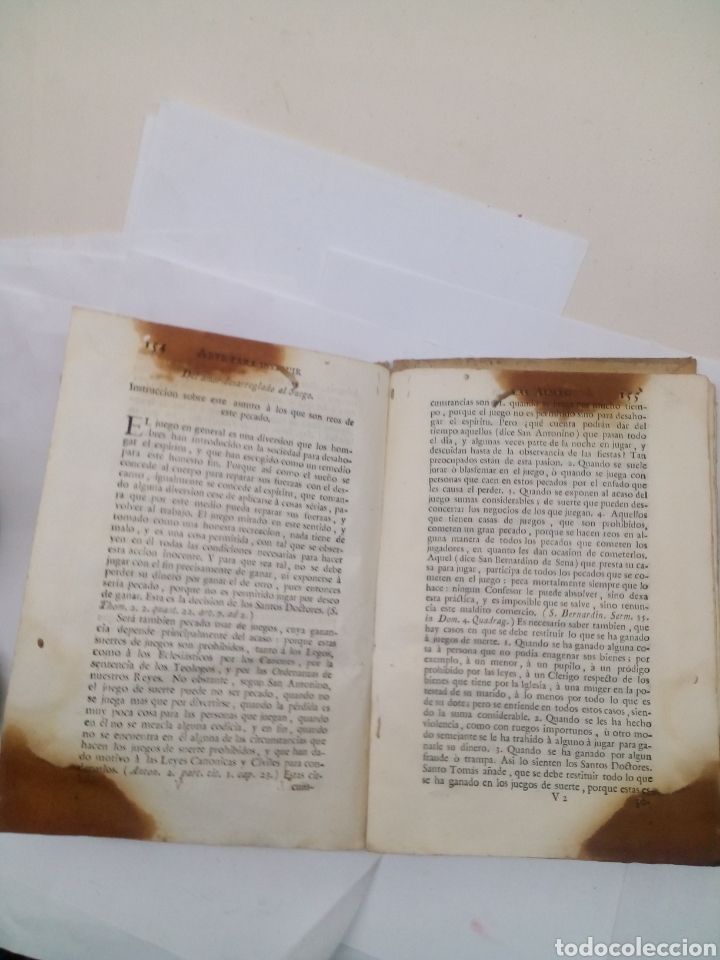Antig&uuml;edades: Libro religioso del siglo 18 con mucho desgast&eacute; - Foto 1