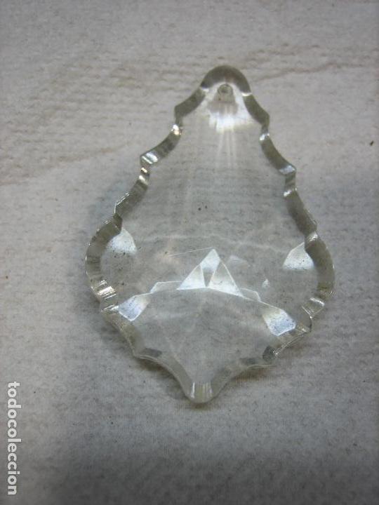 Antig&uuml;edades: Antigua l&aacute;grima en cristal tallado de lampara de cristal antigua