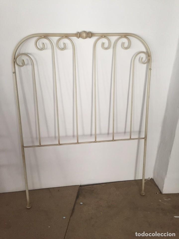 Antig&uuml;edades: CABECERO DE FORJA HECHO A MANO - Foto 3