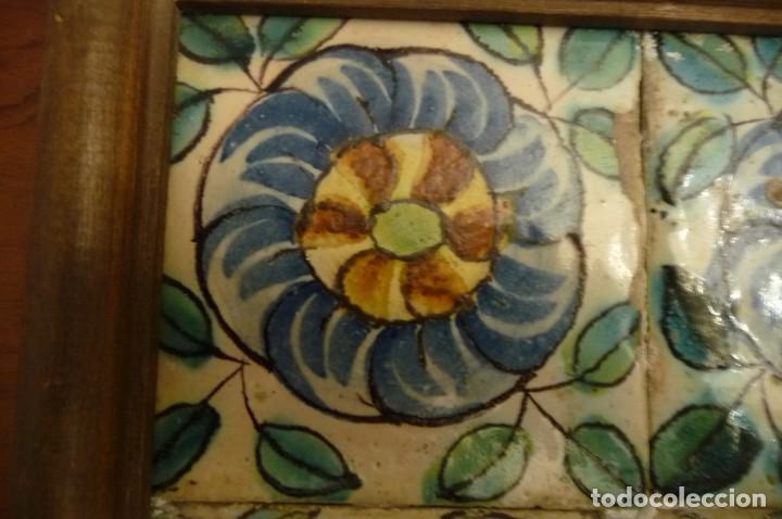 tres enmarcados con cuatro antiguas baldosas ta - Comprar Azulejos