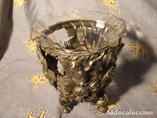 Antig&uuml;edades: CENTRO BRONCE CON AGUILA Y CRISTAL S. XIX - Foto 4