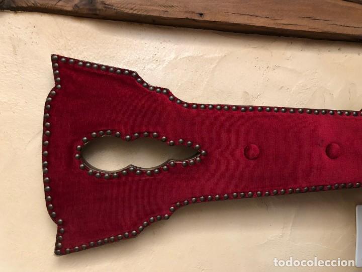 Antig&uuml;edades: Silla antigua de nogal - Foto 3