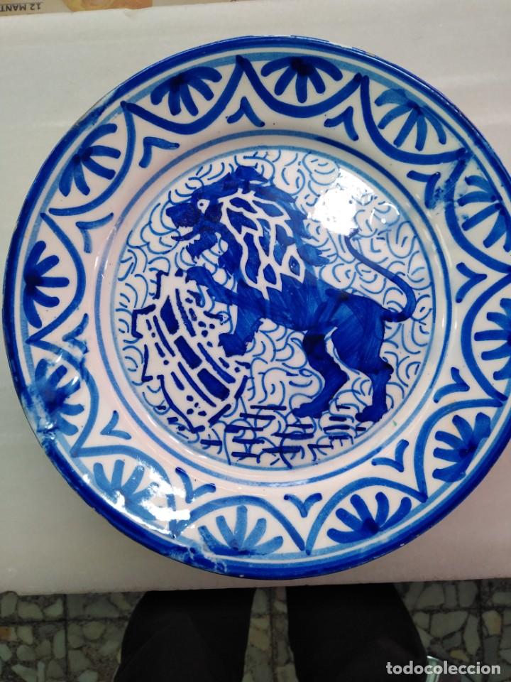 Antig&uuml;edades: Manises antiguo plato de cer&aacute;micas Hispania - Foto 1