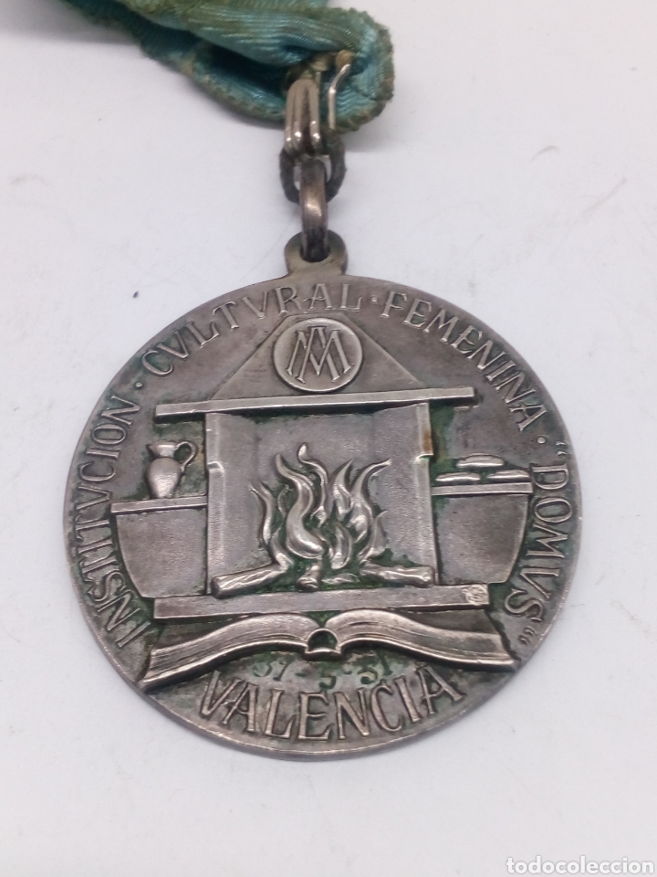 Antig&uuml;edades: Medalla de Domus plata de ley - Foto 1