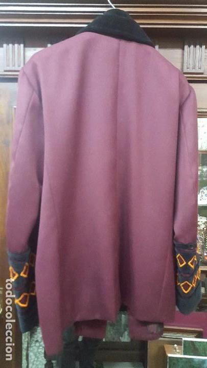 Antig&uuml;edades: Chaqueta de Baile. - Foto 3