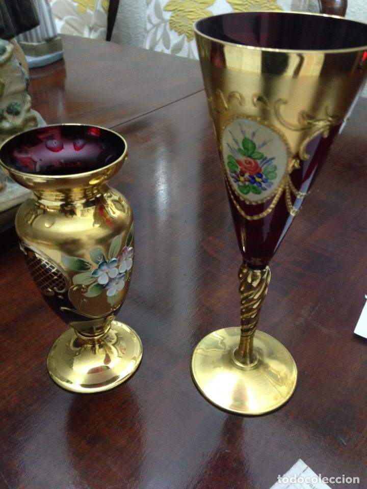 Antig&uuml;edades: jarroncito y copa cristal - Foto 1
