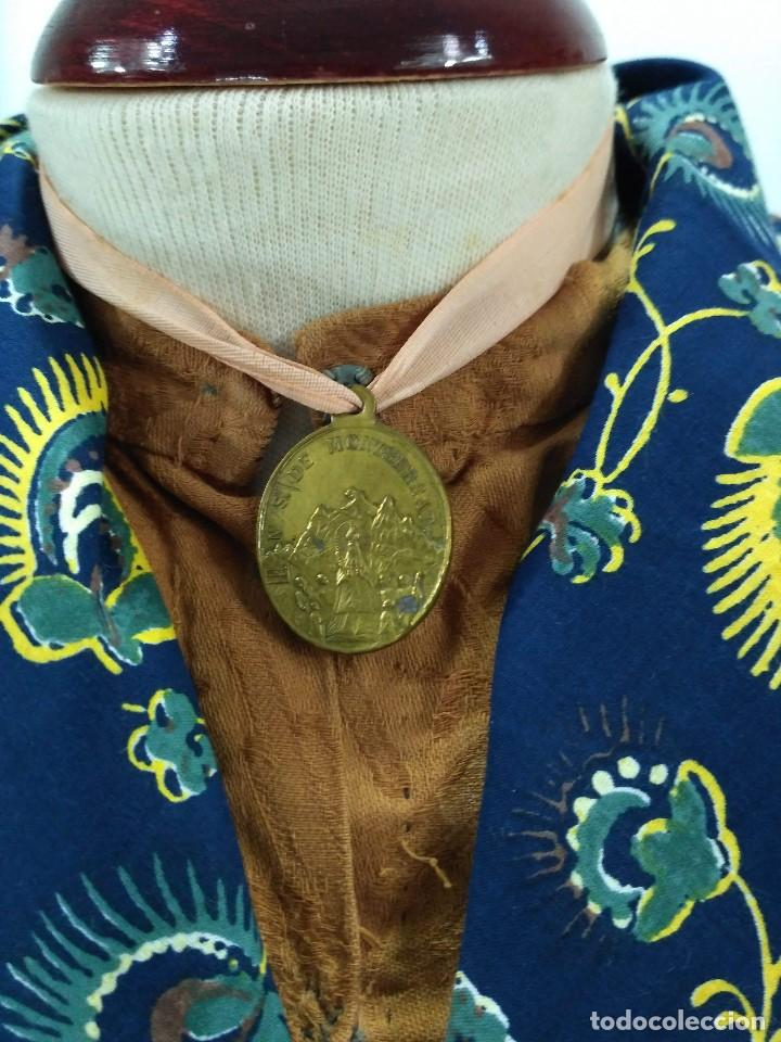 Antig&uuml;edades: Antigua medalla de bronce - Foto 1