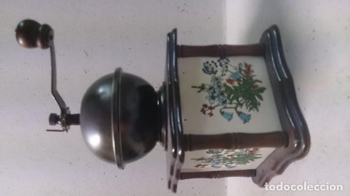 Antig&uuml;edades: Molinillo de caf&eacute; (decorativo) - Foto 4
