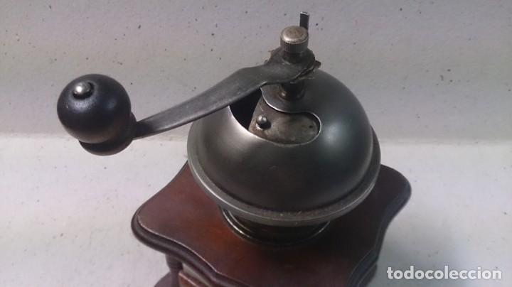 Antig&uuml;edades: Molinillo de caf&eacute; (decorativo) - Foto 7