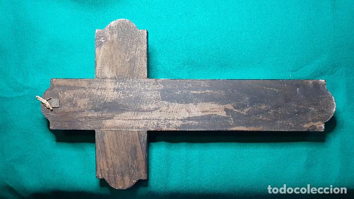 Antig&uuml;edades: CRUCIFIJO DE MADERA - Foto 8