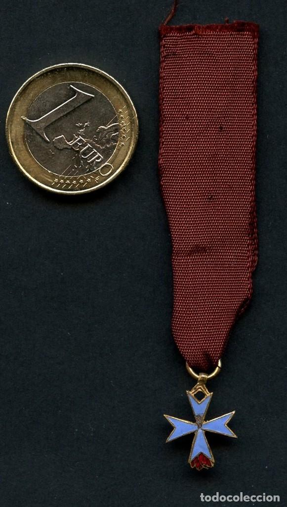 Antig&uuml;edades: MEDALLA MINIATURA A IDENTIFICAR - Foto 1