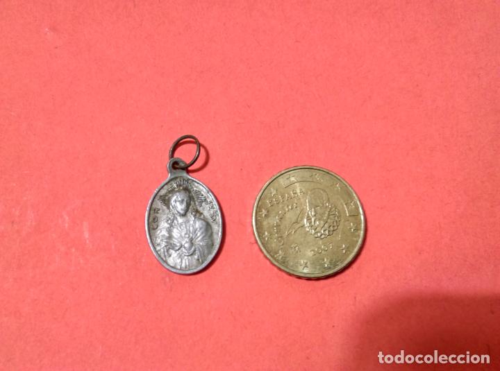 Antig&uuml;edades: Antigua medalla religiosa - Foto 1