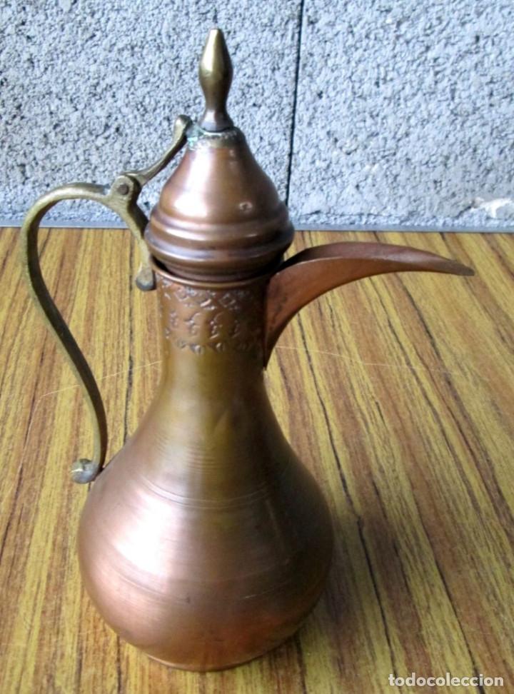 Antig&uuml;edades: TETERA ARABE - De cobre el asa de lat&oacute;n - Foto 3