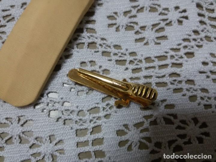 Antig&uuml;edades: PASADOR DAMASQUINADO- CORBATA - Foto 4