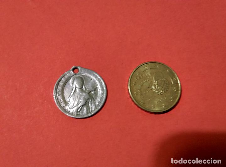 Antig&uuml;edades: Antigua medalla religiosa - Foto 1