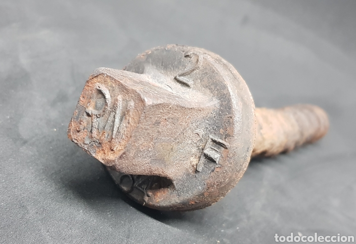 Antig&uuml;edades: Antiguo Tornillo - via de ferrocarril - car124 - Foto 2