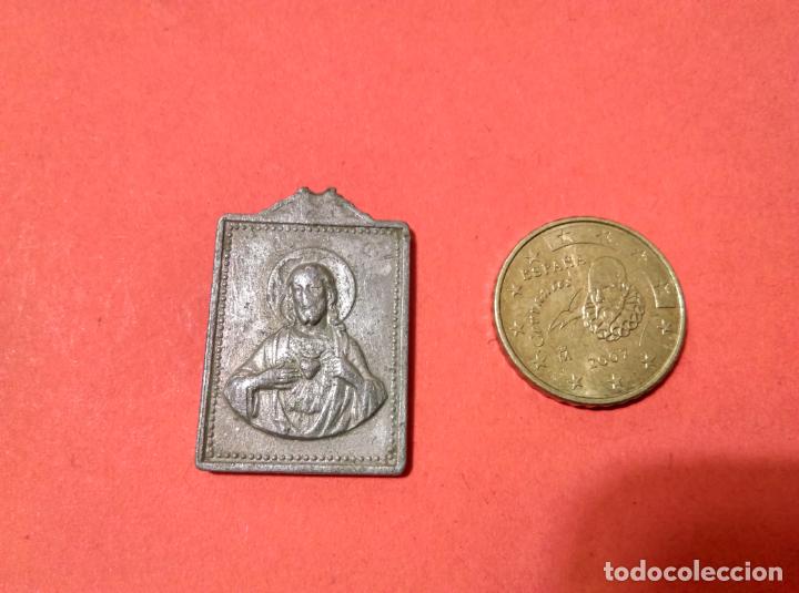 Antig&uuml;edades: Antigua medalla religiosa - Foto 2