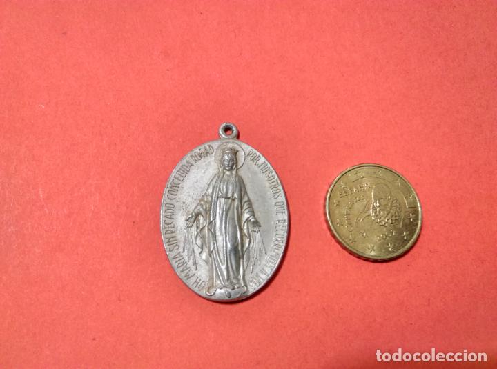 Antig&uuml;edades: Antigua medalla religiosa - Foto 1
