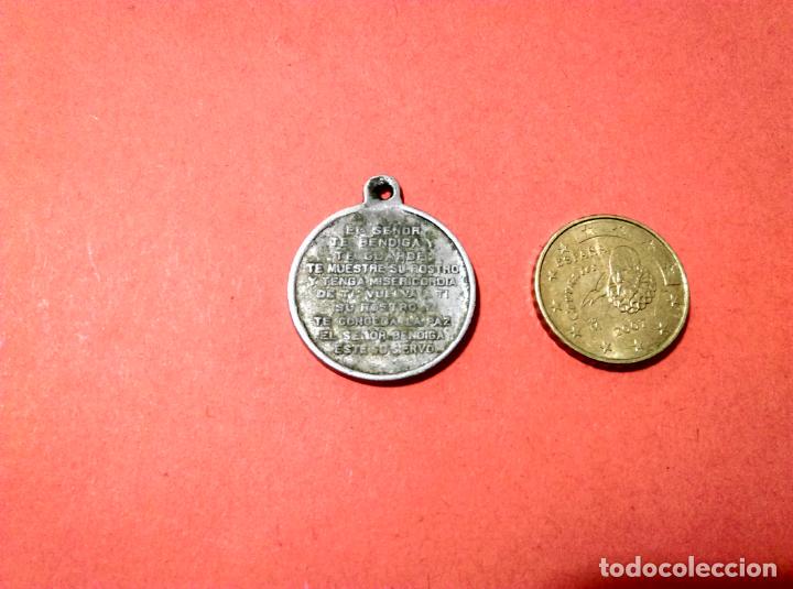 Antig&uuml;edades: Antigua medalla religiosa - Foto 2