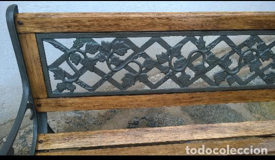 Antig&uuml;edades: Banco de madera y forja - Foto 3
