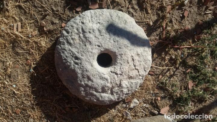 Antig&uuml;edades: Piedra de molino antigua - Foto 2