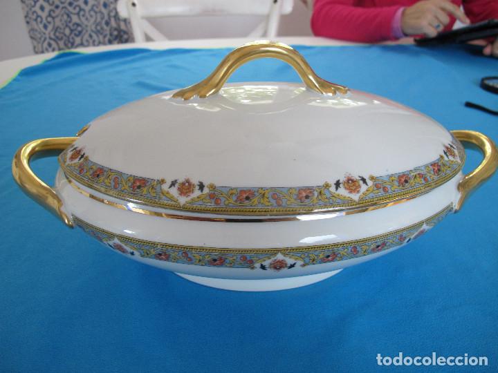 Antig&uuml;edades: Delicada sopera - Foto 1