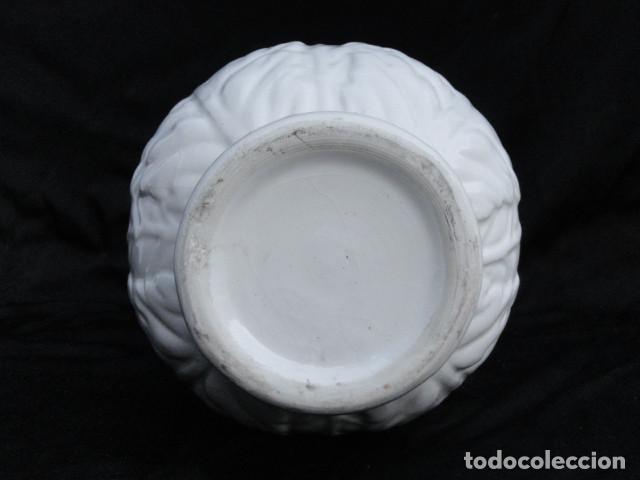 Antig&uuml;edades: JARR&Oacute;N DE PORCELANA. PROBABLEMENTE MANISES. - Foto 5