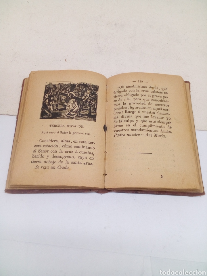 Antig&uuml;edades: Libro religioso antiguo tapas con relieves - Foto 3
