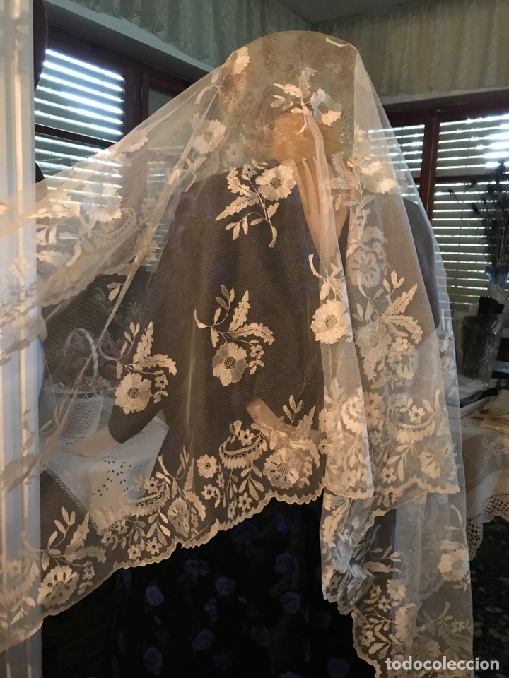 Milanuncios - gran mantilla de encaje de granada