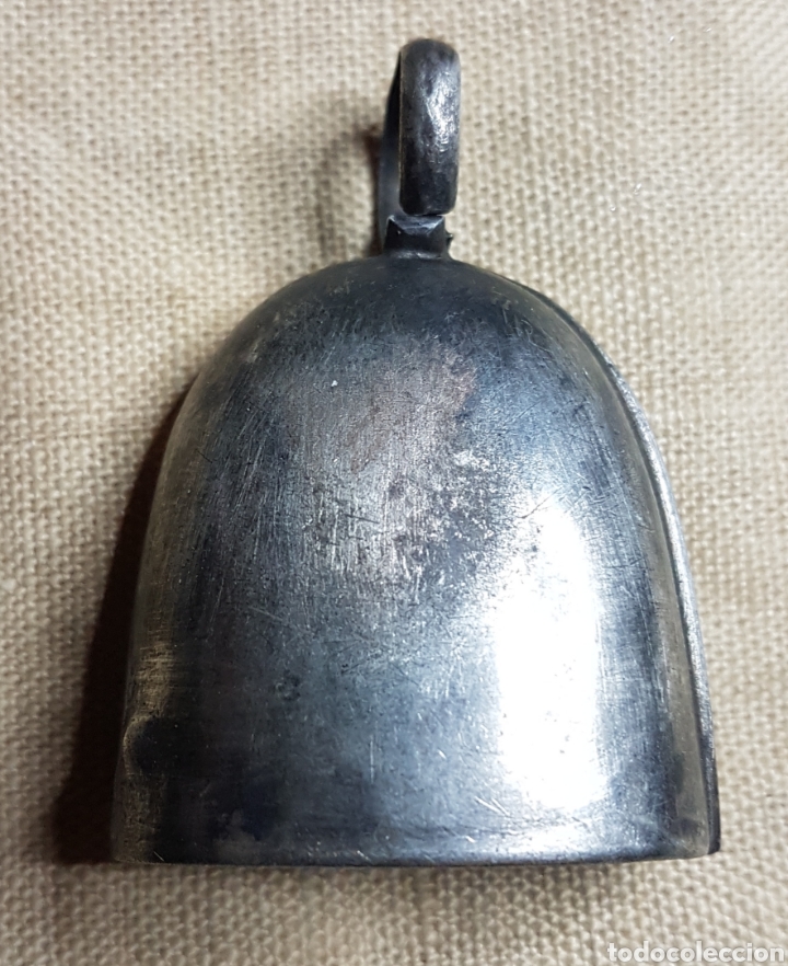 Antig&uuml;edades: Antigua campa&ntilde;a plata bebe - Foto 2
