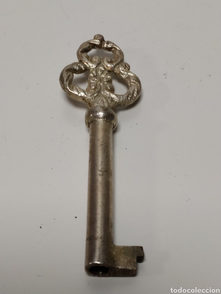 Antiques: Llave met&aacute;lica de mueble