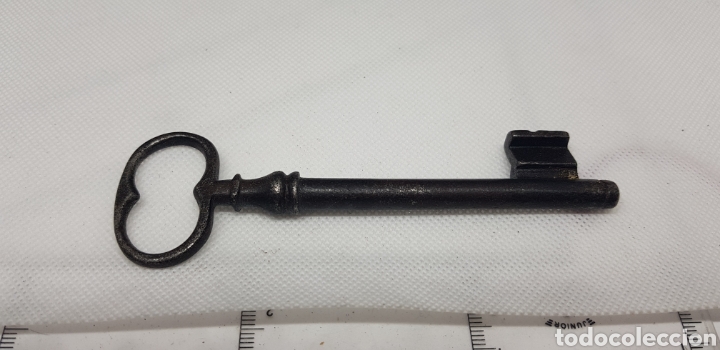 Antig&uuml;edades: Llave de forja - car127 - Foto 1